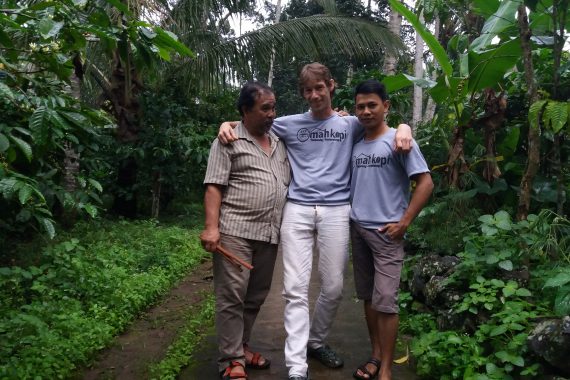 Omah Kopi Banyuwangi Galeri Pengunjung c